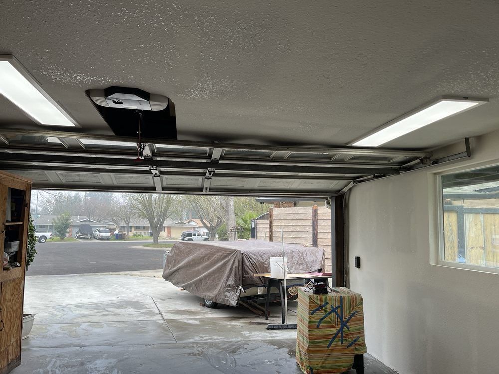 Garage completed and textured